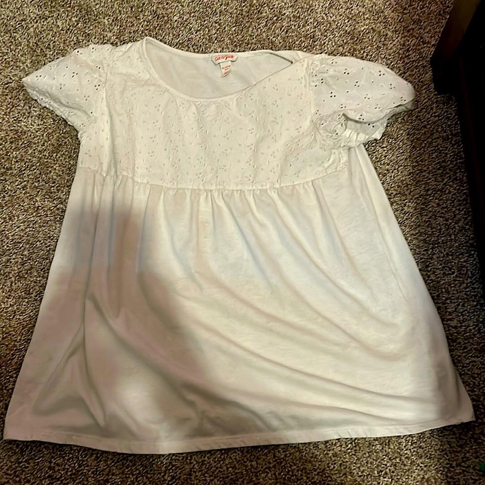 Cat & Jack white XL kids shirt